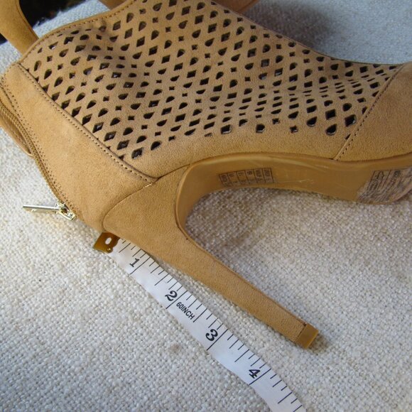 Forever 21 tan suede textile cut-out peep toe slim high heel booties, Sz 5.5 - Picture 9 of 11
